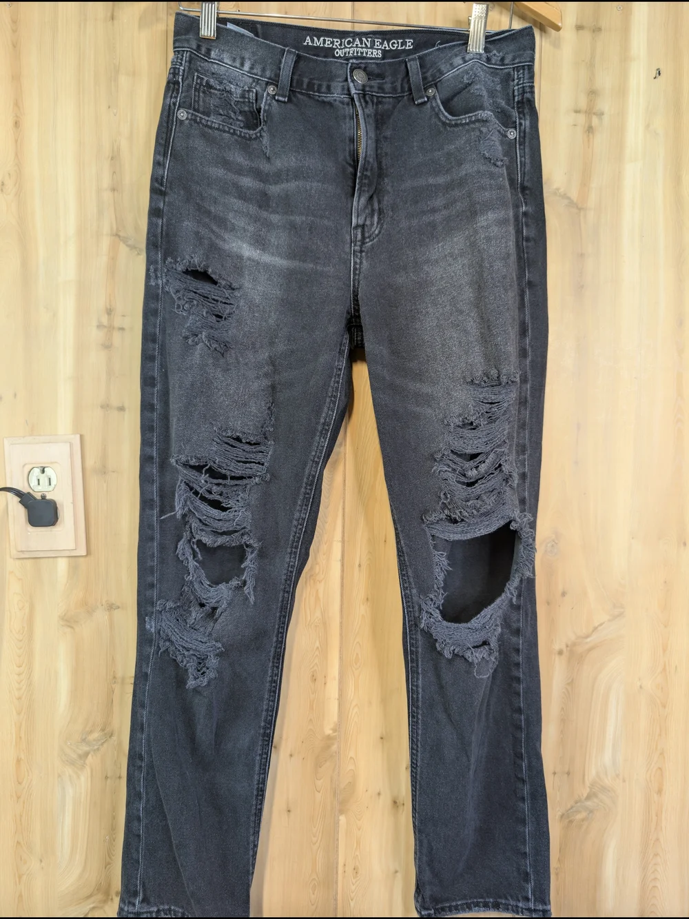 Aeo Black Denim Mom Jeans Distressed